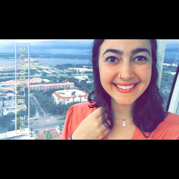 Meet your Posher, Alex - Picture 2 of 4